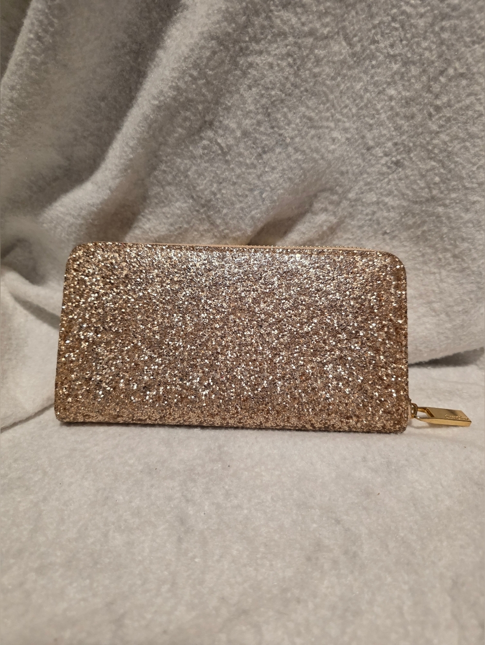 NEW with Brand Tag - Deux Lax Glitter Zip Wallet - Smooth When Opening Zipper - Picture 2 of 7